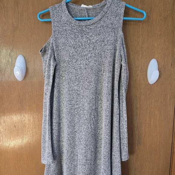 Pinc, Peekaboo Sleeve Knit Dress Size Small - Picture 1 of 3